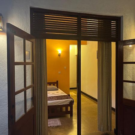 Rustic Mahaweli Apartment แคนดี้ ภายนอก รูปภาพ